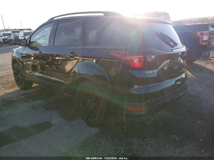 2019 FORD ESCAPE TITANIUM
