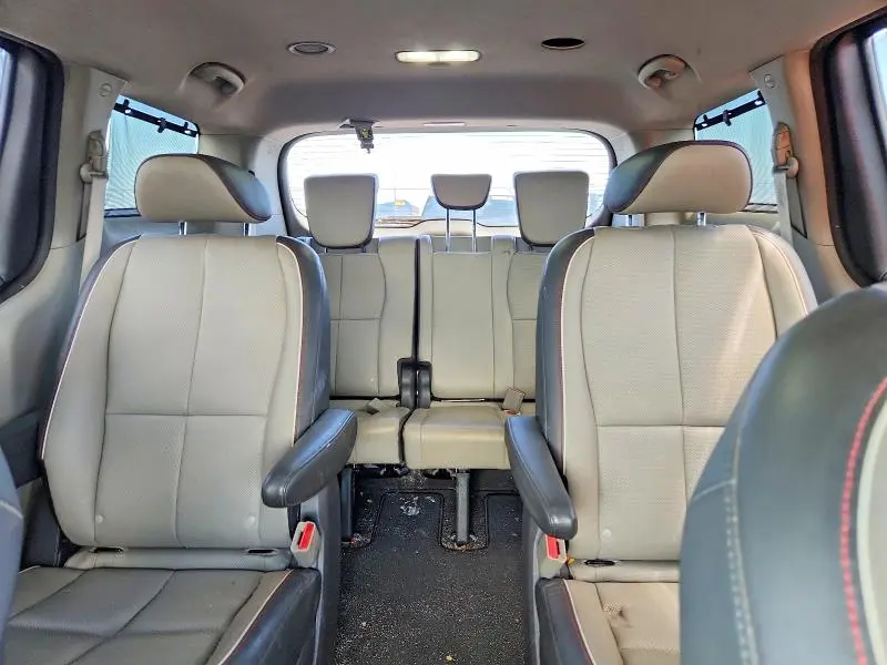 2018 KIA SEDONA SX  