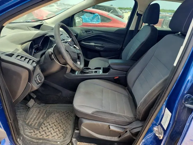 2017 FORD ESCAPE S  