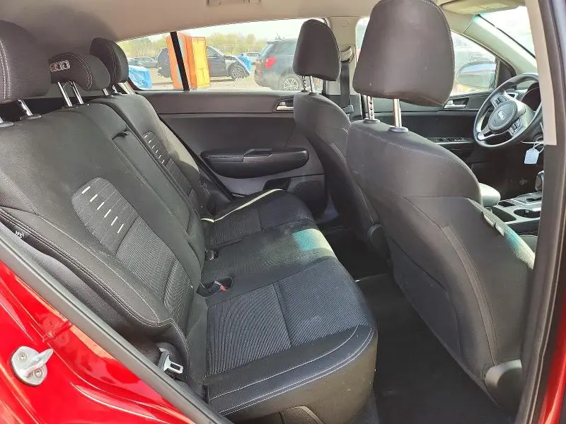2018 KIA SPORTAGE LX  