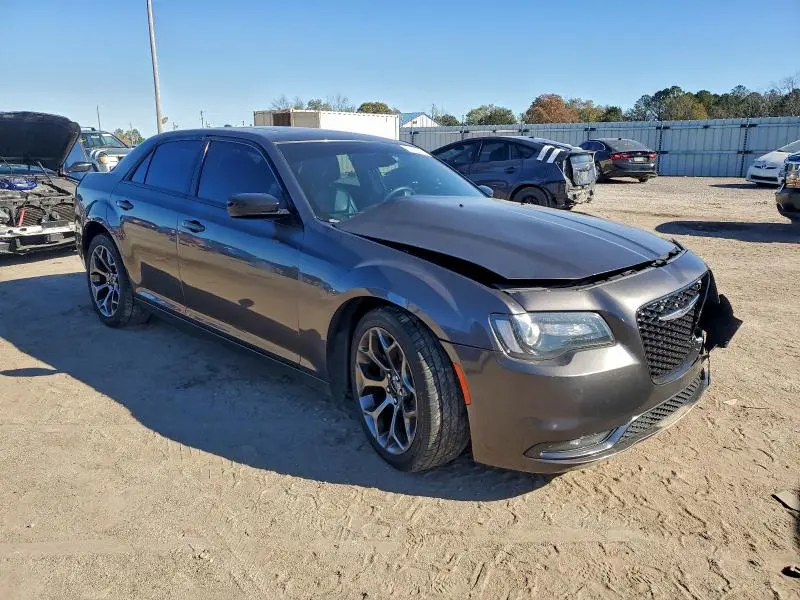 2017 CHRYSLER 300 LIMITED  