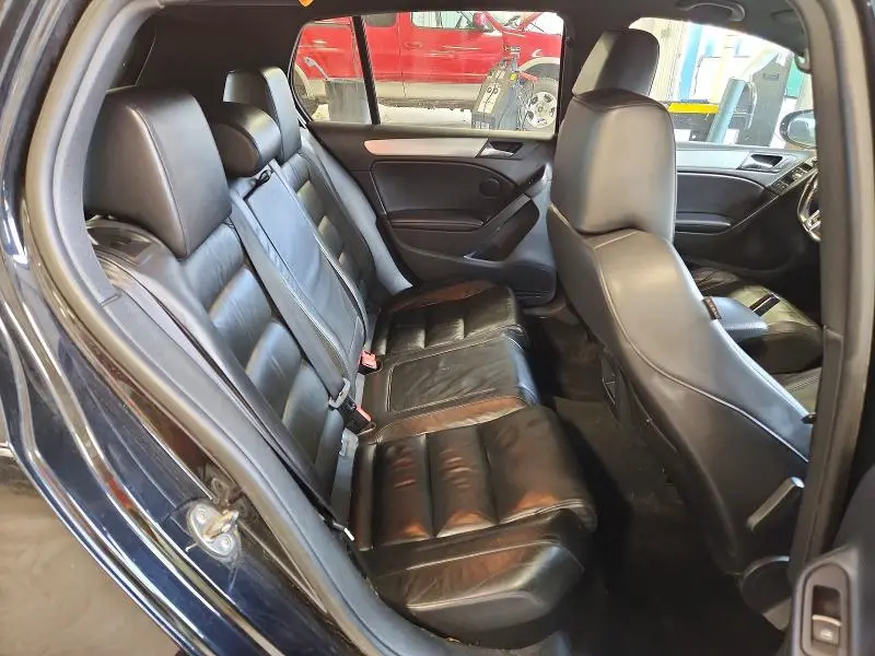 2013 VOLKSWAGEN GTI   
