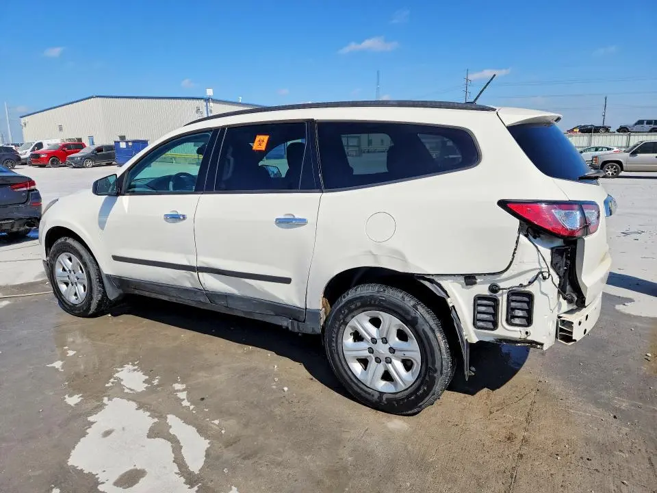2015 CHEVROLET TRAVERSE LS  