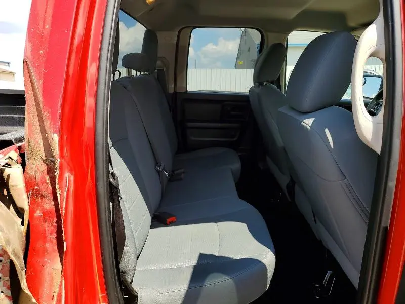 2015 RAM 1500 ST  