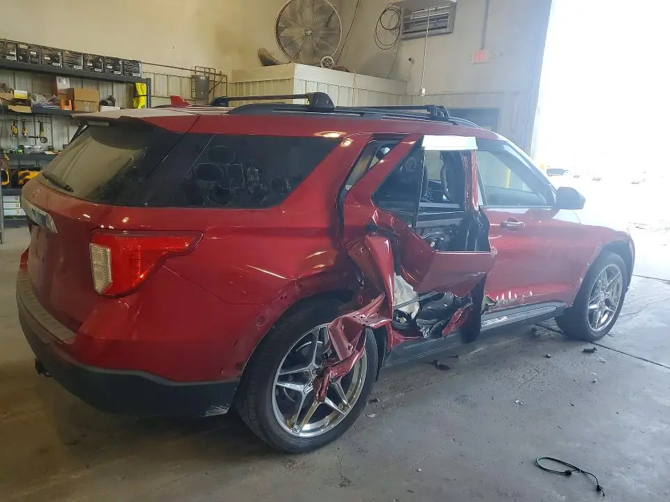 2020 FORD EXPLORER XLT  