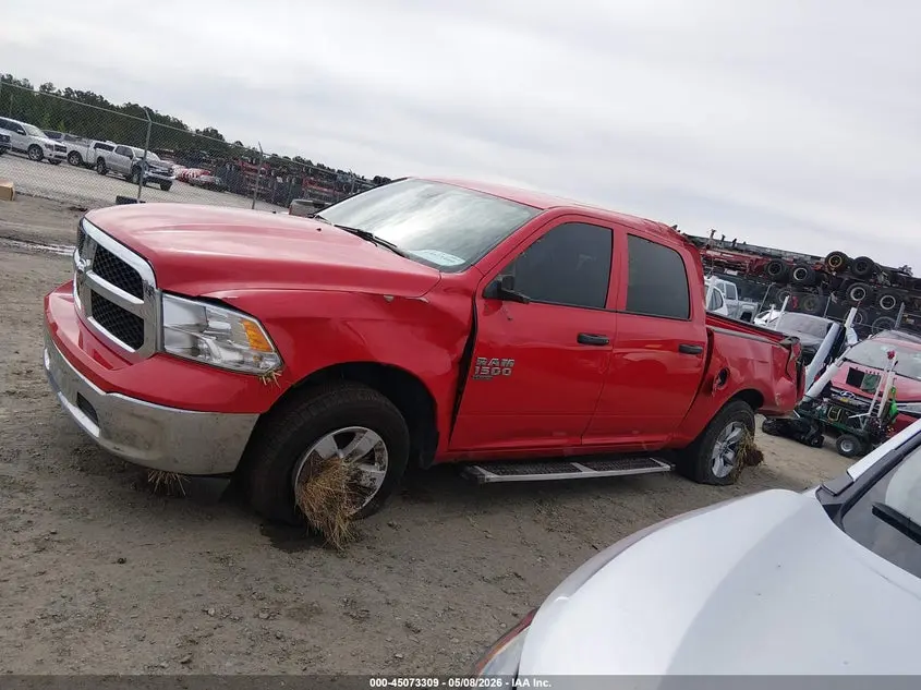2023 RAM 1500 CLASSIC SLT  4X4 5'7 BOX