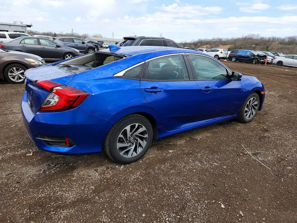 2017 HONDA CIVIC EX  