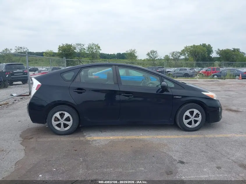 2013 TOYOTA PRIUS  