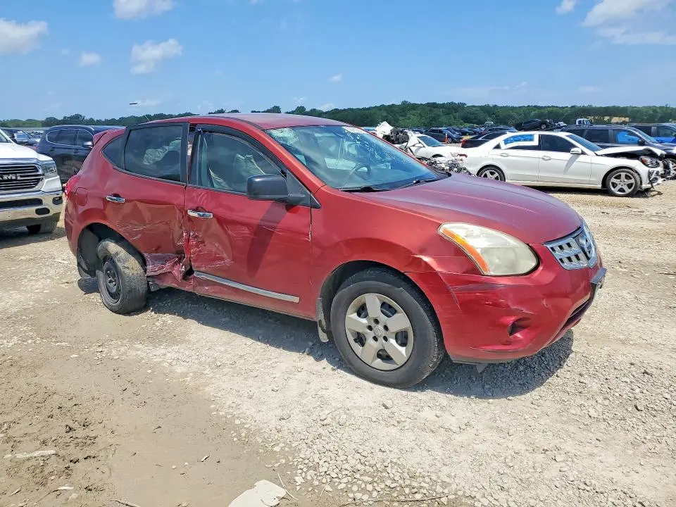 2013 NISSAN ROGUE S  