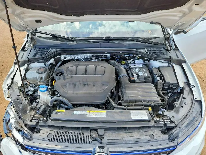2024 VOLKSWAGEN GOLF R   