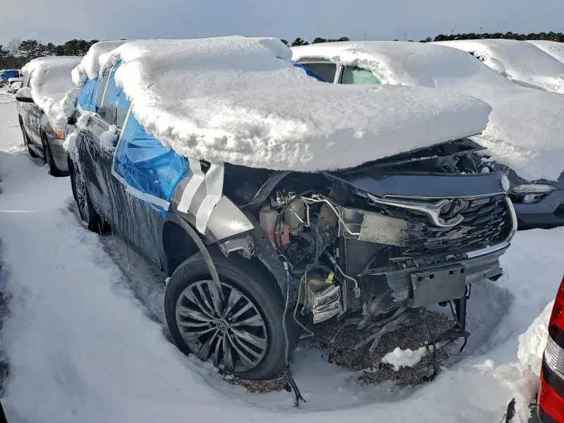 2020 TOYOTA HIGHLANDER HYBRID PLATINUM  