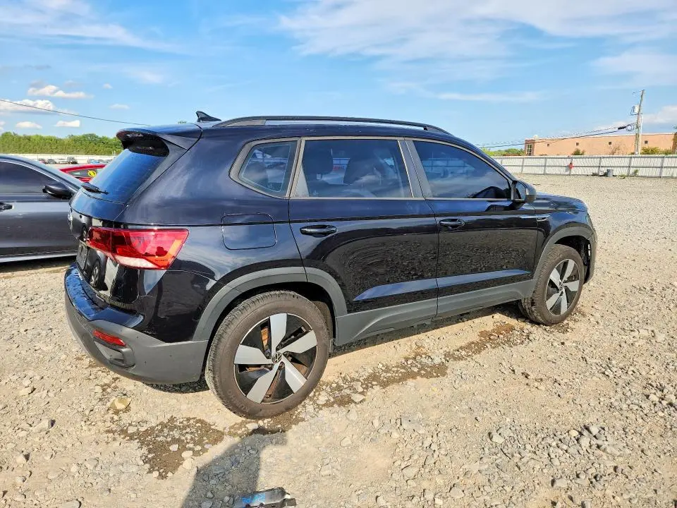 2024 VOLKSWAGEN TAOS S  