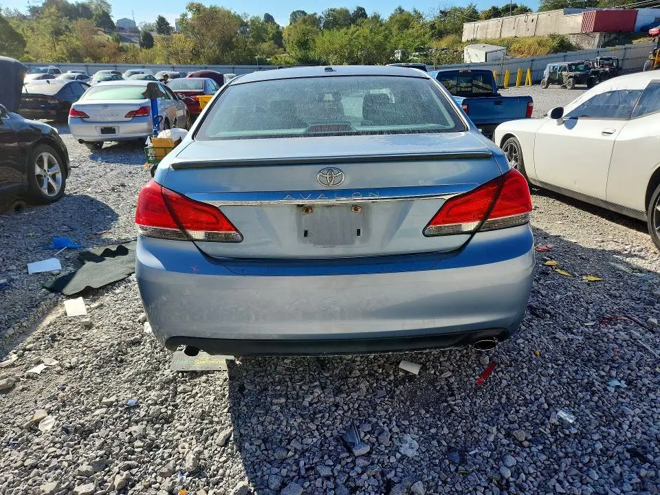 2011 TOYOTA AVALON LIMITED  