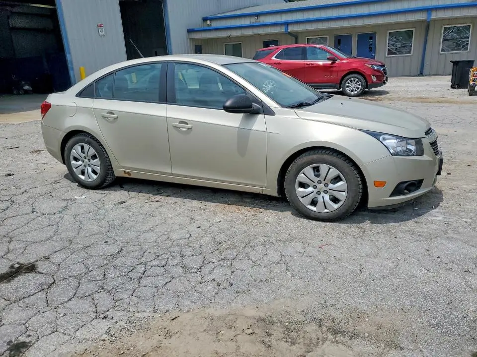 2014 CHEVROLET CRUZE LS  