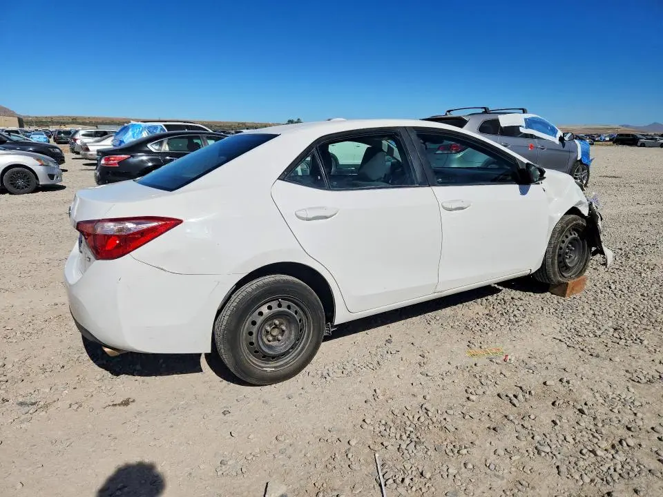 2018 TOYOTA COROLLA LE  