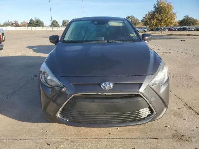 2017 TOYOTA YARIS IA   