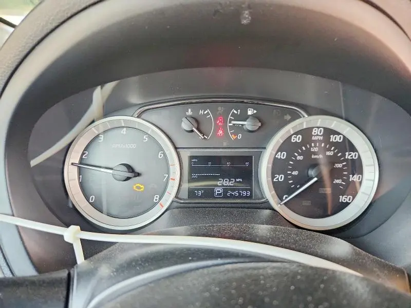 2014 NISSAN SENTRA SV  