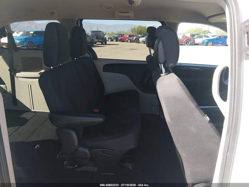 2018 DODGE GRAND CARAVAN SE
