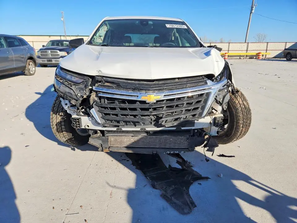 2022 CHEVROLET EQUINOX LS  