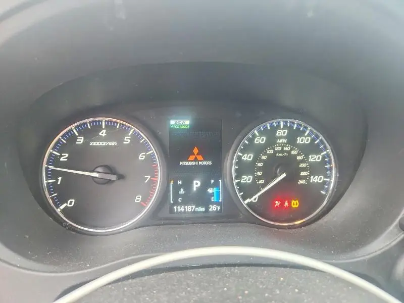 2018 MITSUBISHI OUTLANDER SE  