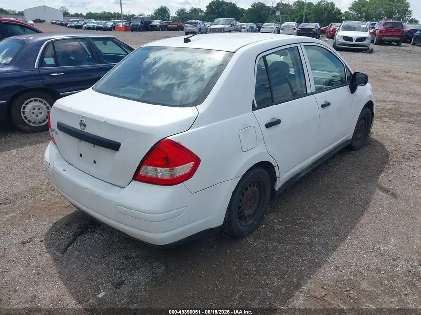 2011 NISSAN VERSA 1.6