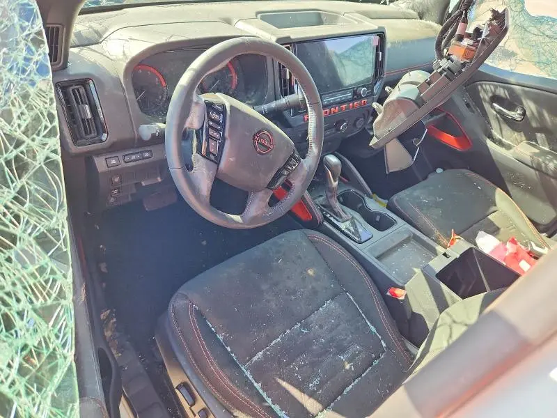 2025 NISSAN FRONTIER PRO-X  