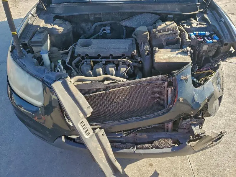 2012 HYUNDAI SANTA FE GLS  