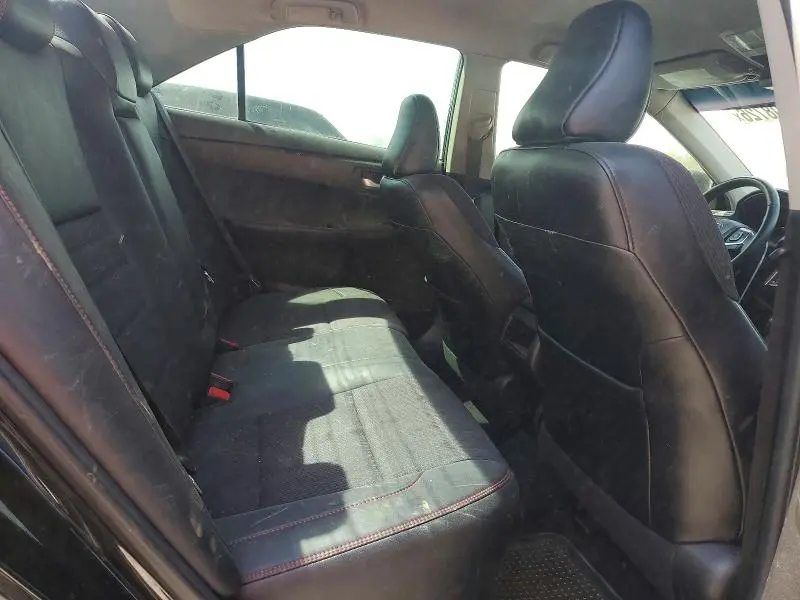 2017 TOYOTA CAMRY SE  