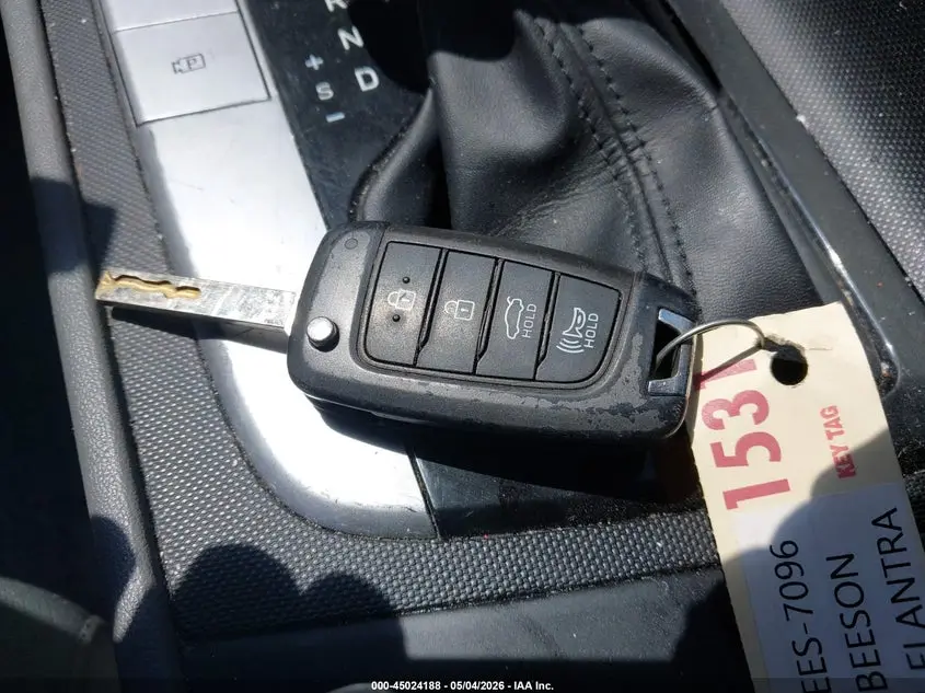 2021 HYUNDAI ELANTRA SE