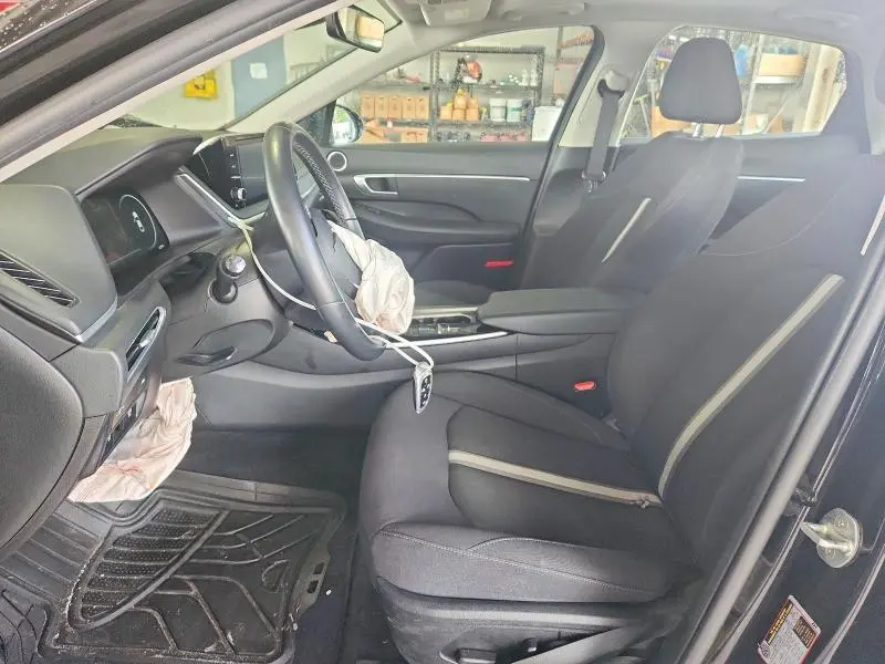 2022 HYUNDAI SONATA SEL  