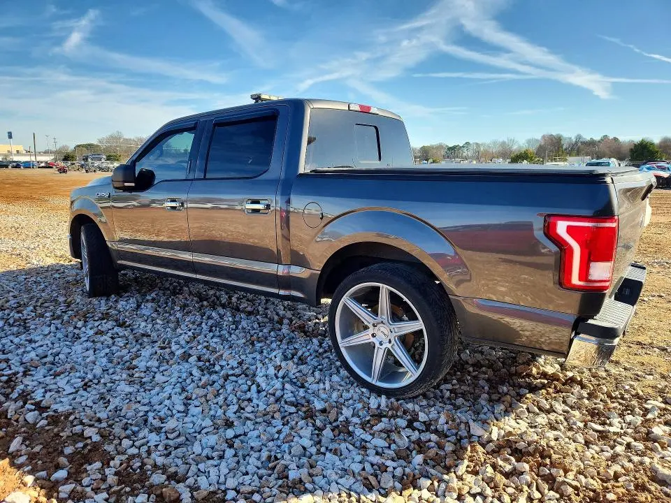 2017 FORD F150 SUPERCREW  