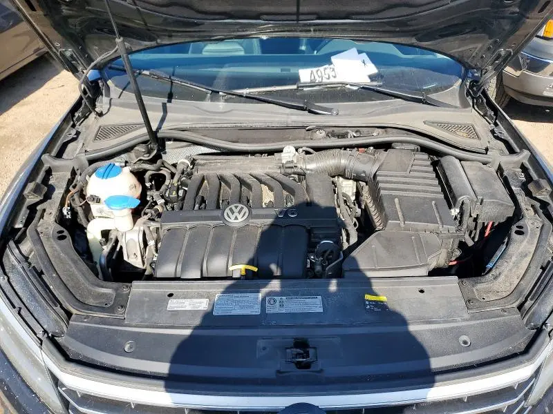 2016 VOLKSWAGEN PASSAT SEL PREMIUM  
