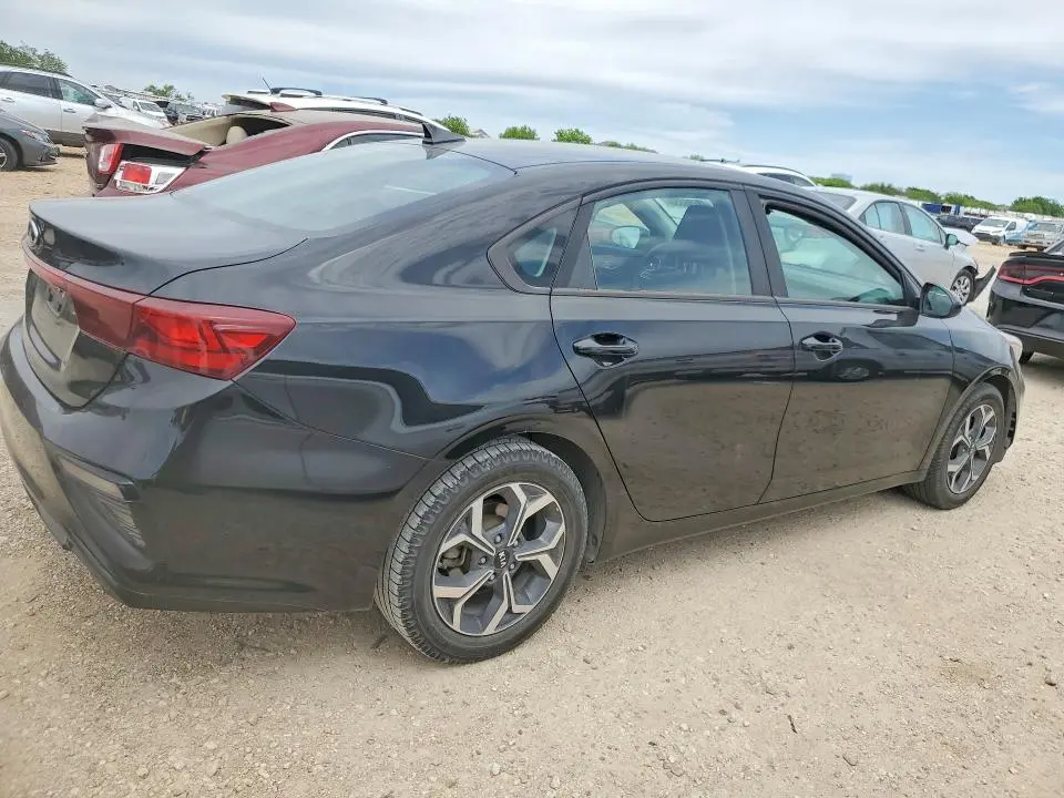 2020 KIA FORTE LXS  