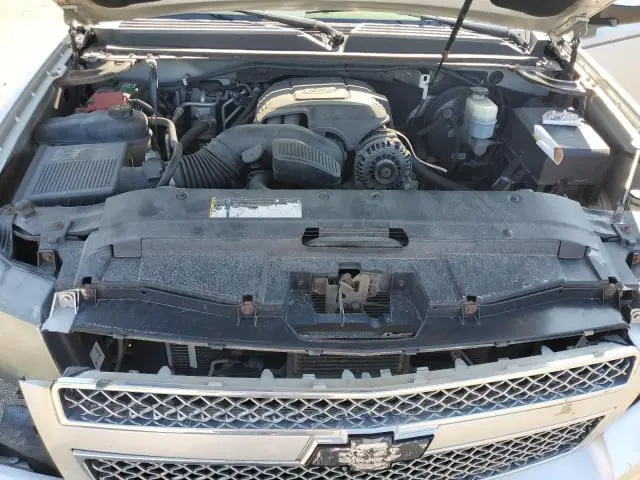 2011 CHEVROLET SUBURBAN K1500 LTZ  