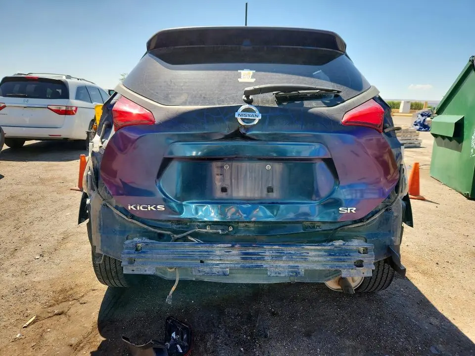 2020 NISSAN KICKS SR  
