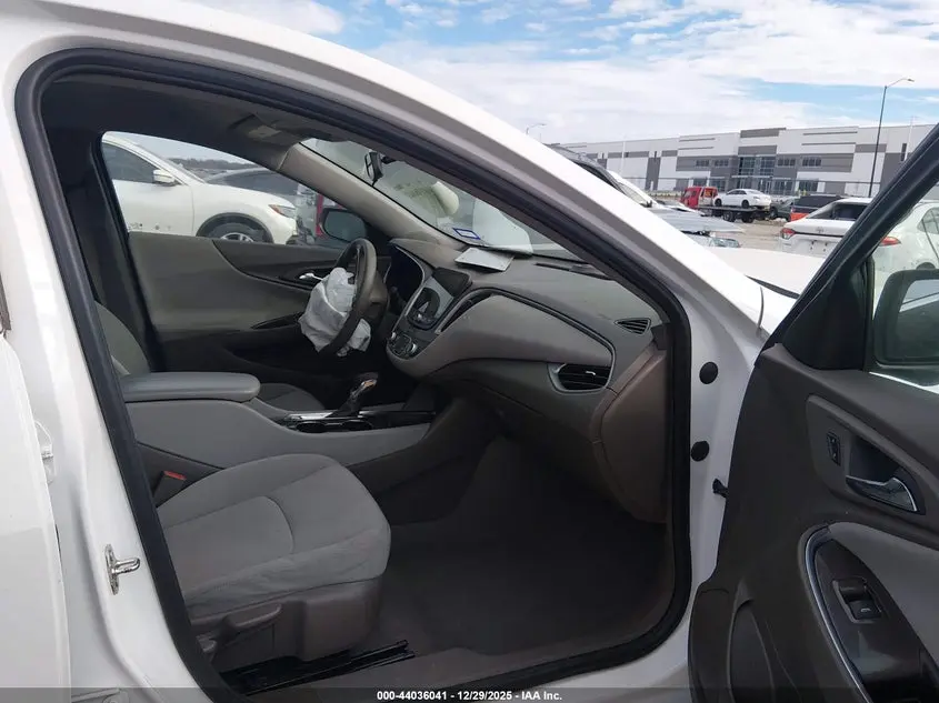 2022 CHEVROLET MALIBU FWD LT