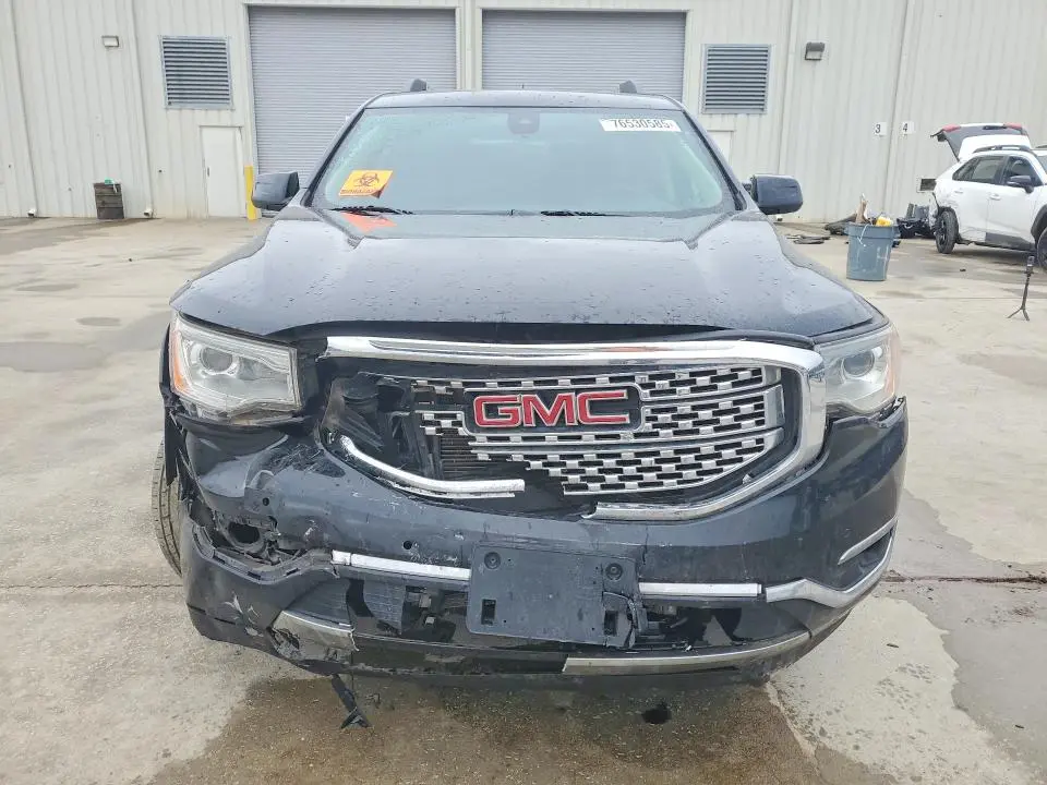 2018 GMC ACADIA DENALI  