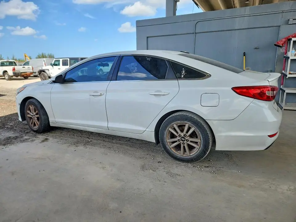 2016 HYUNDAI SONATA SE  