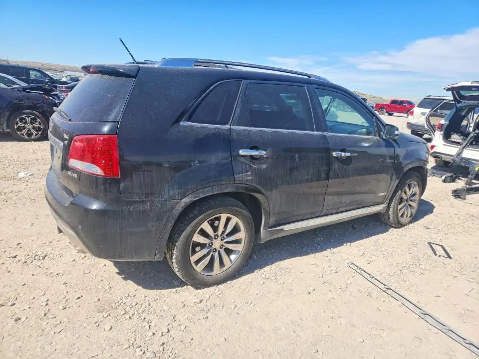 2013 KIA SORENTO SX  