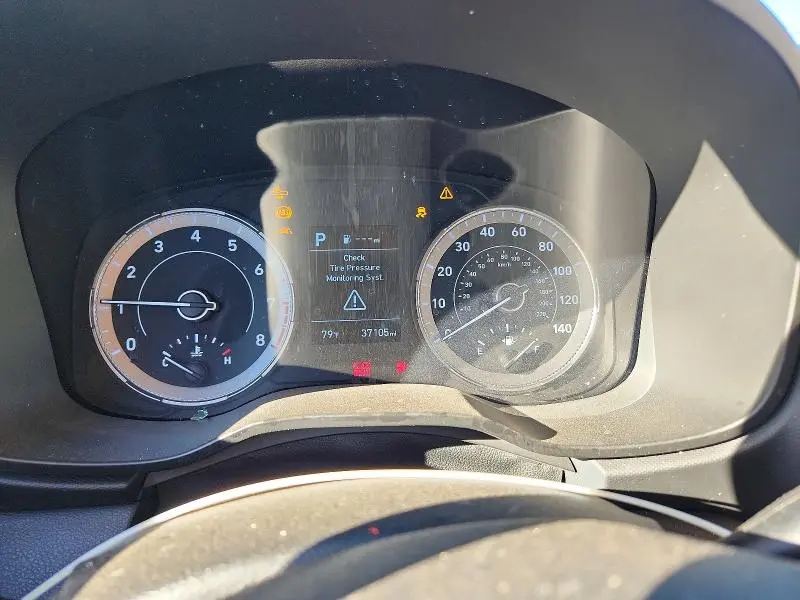 2022 HYUNDAI VENUE SE  
