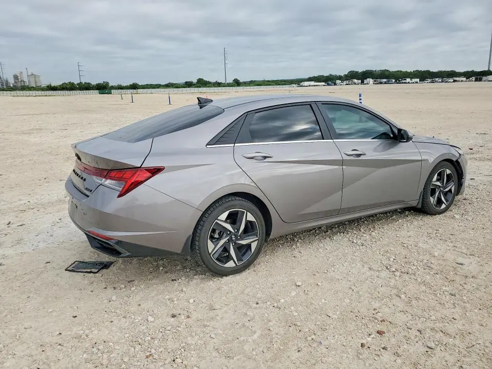 2023 HYUNDAI ELANTRA LIMITED  