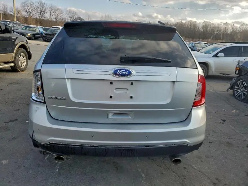 2011 FORD EDGE SE  