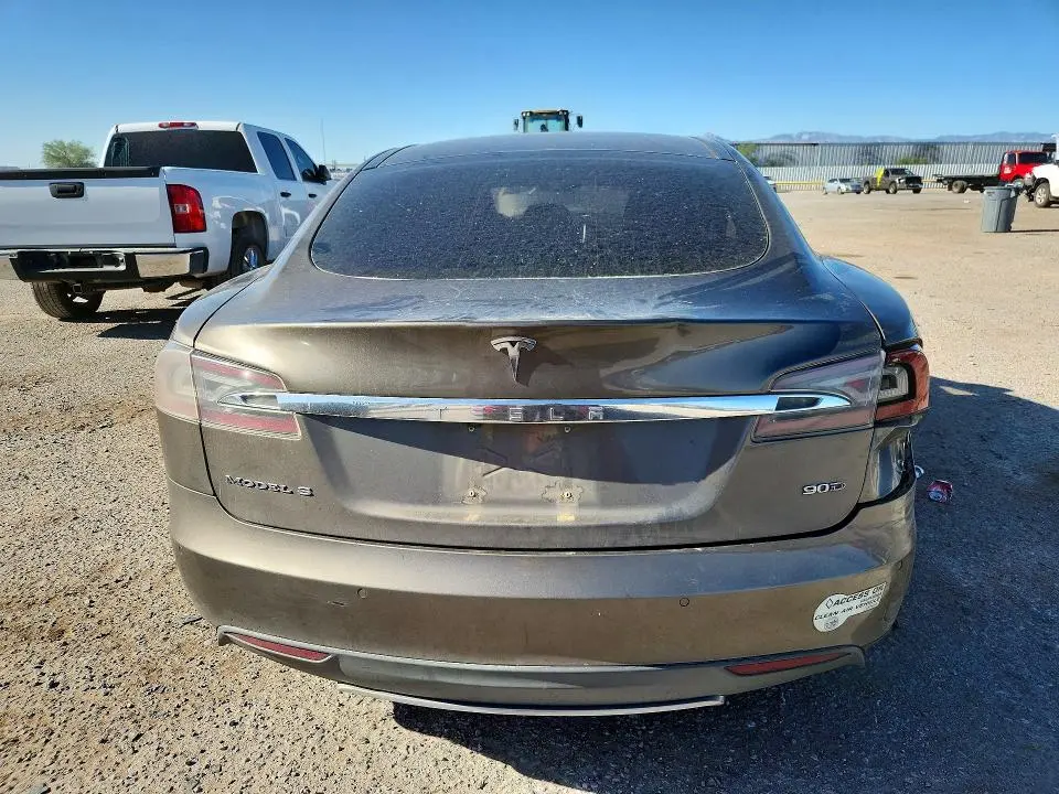 2015 TESLA MODEL S   