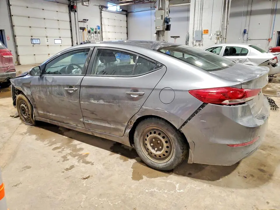 2018 HYUNDAI ELANTRA SE  