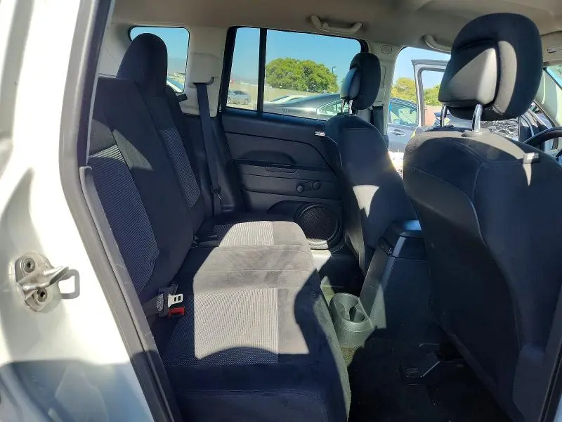 2014 JEEP COMPASS SPORT  