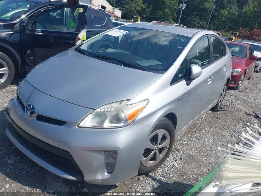 2013 TOYOTA PRIUS  