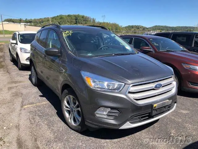 2018 FORD ESCAPE SE