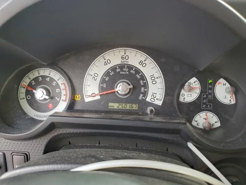 2012 TOYOTA FJ CRUISER   