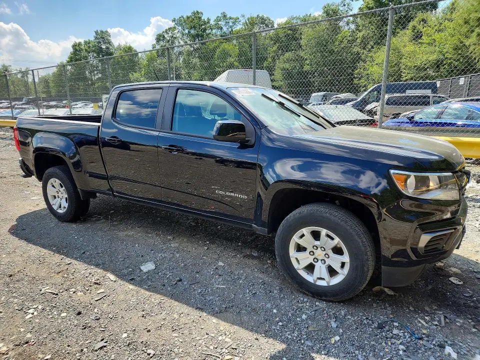 2022 CHEVROLET COLORADO LT  