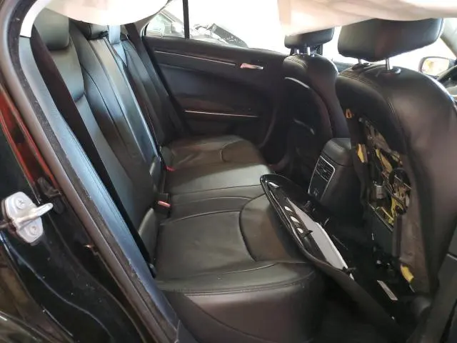 2017 CHRYSLER 300 LIMITED  